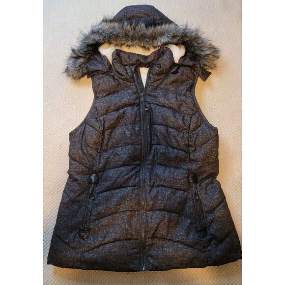 Green Tea Charcoal Gray Faux‎ Fur Lined Sherpa Hooded Vest Jacket Medium EUC - Picture 1 of 9